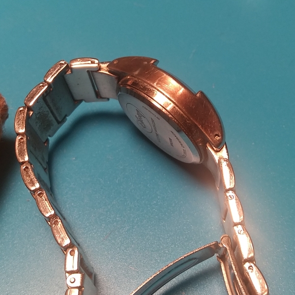 Minnie Mouse Watch Accutime Watch Corp. - Picture 8 of 8